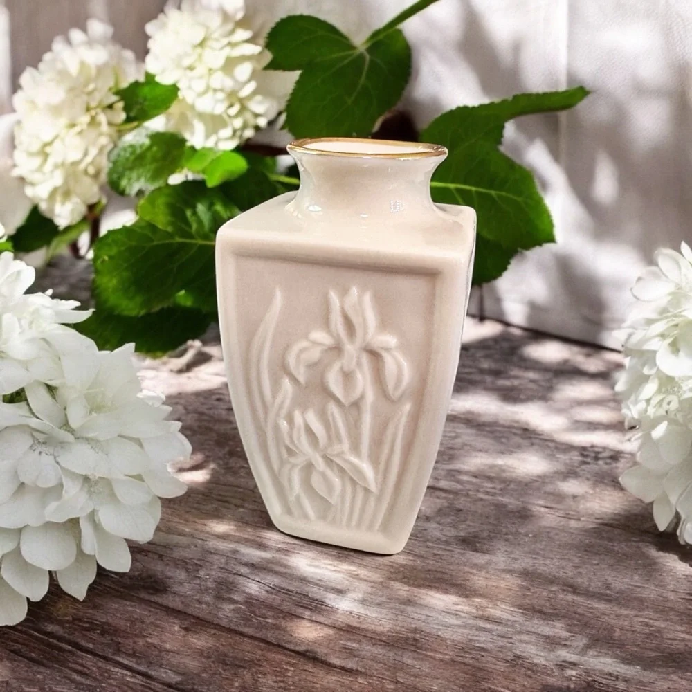 Vintage Lenox Mini Bud Vase with Irises and 24k Gold Trim